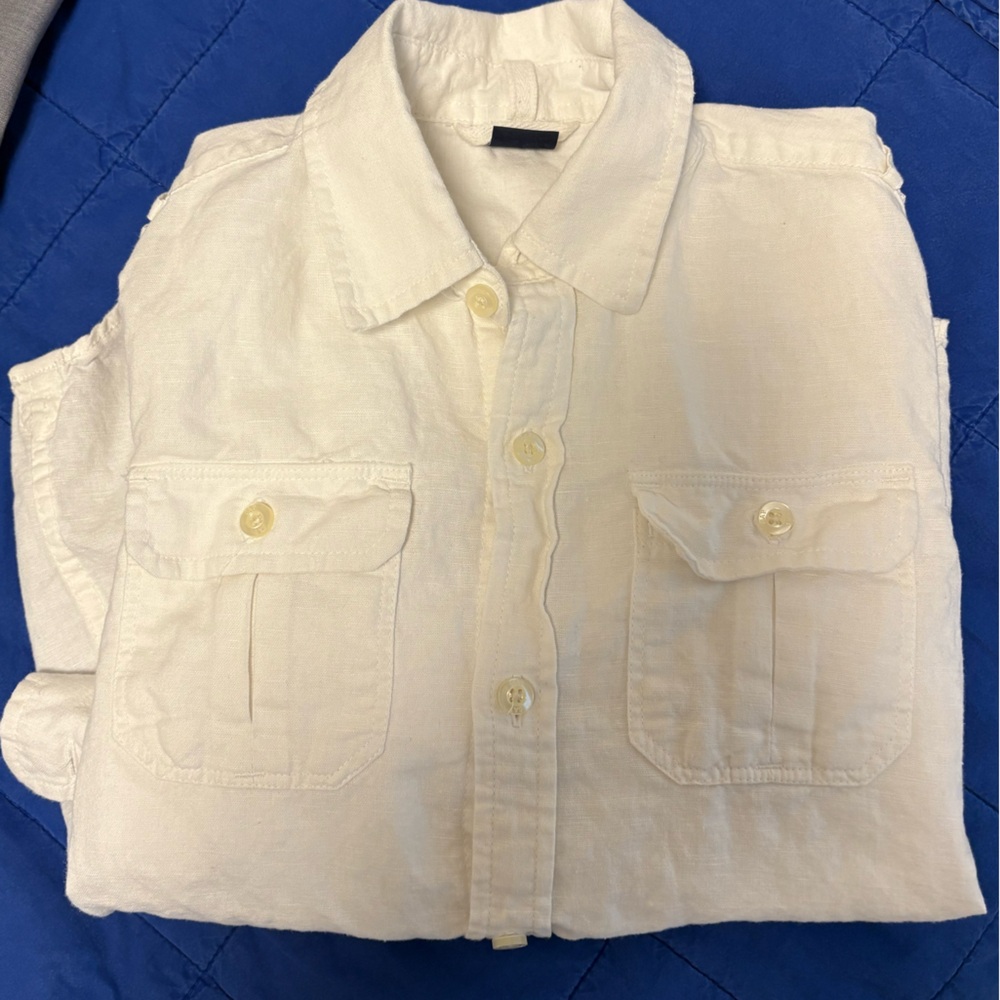 Boys gap small gauzy button down with safari style pockets